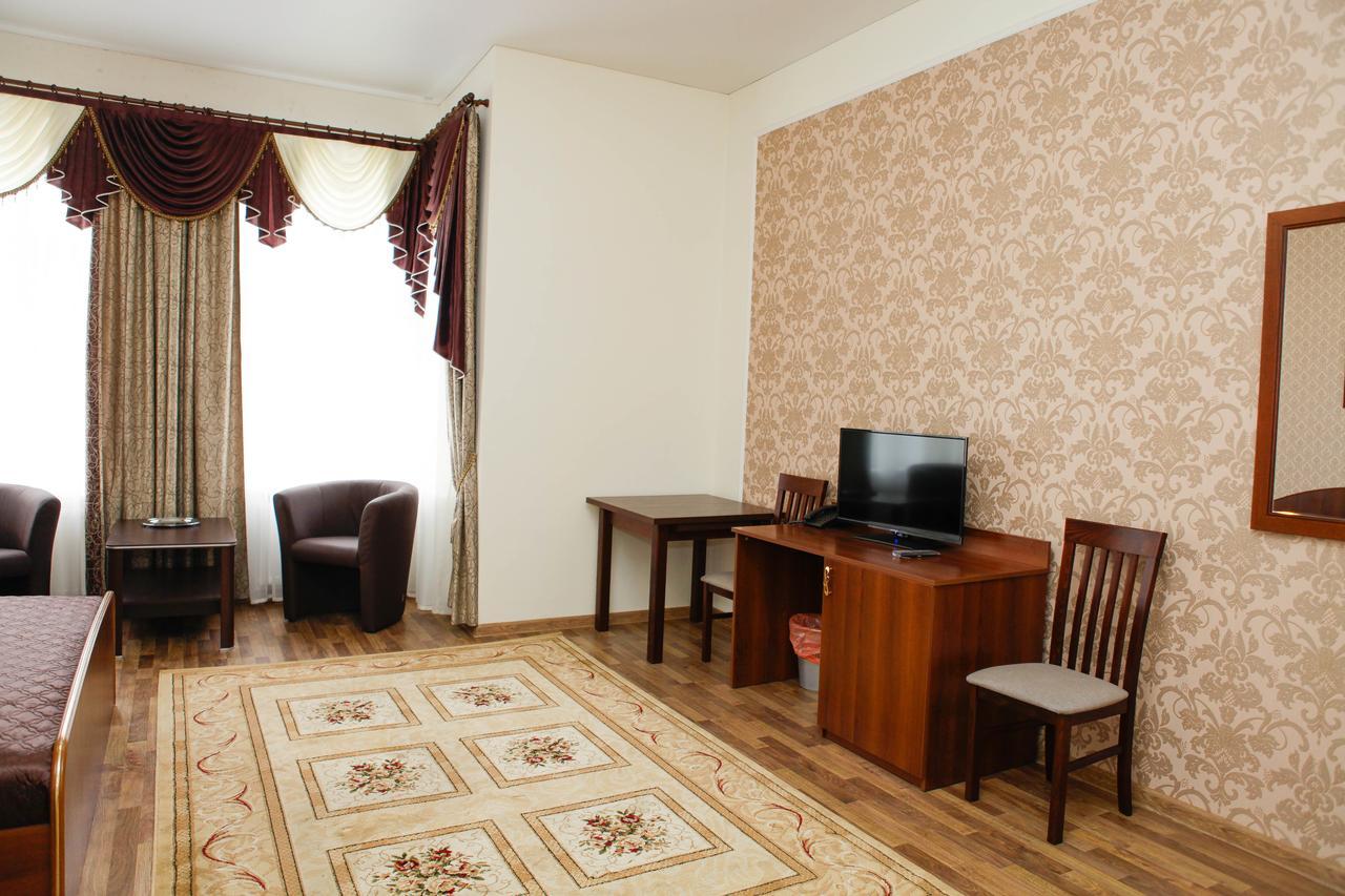 Hotel Imperial Goussev Extérieur photo